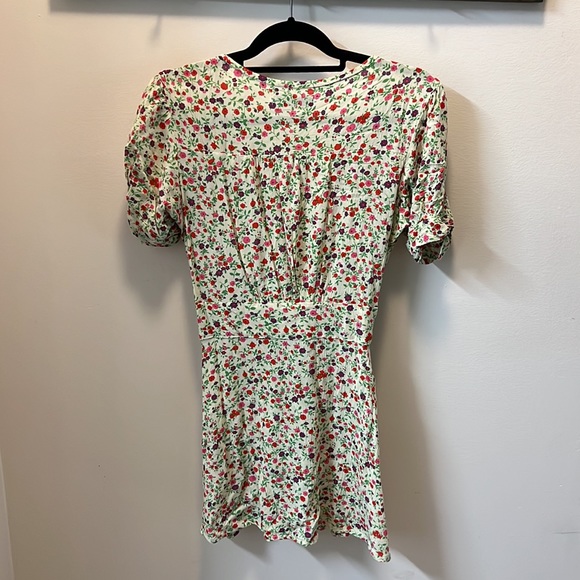 Marianne - Picture 7 of 7